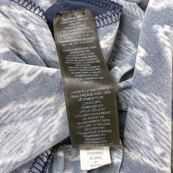 White House Black Market Ikat Printed Knit Crop Jogger Style Pants Blue Size M/L - Picture 12 of 12